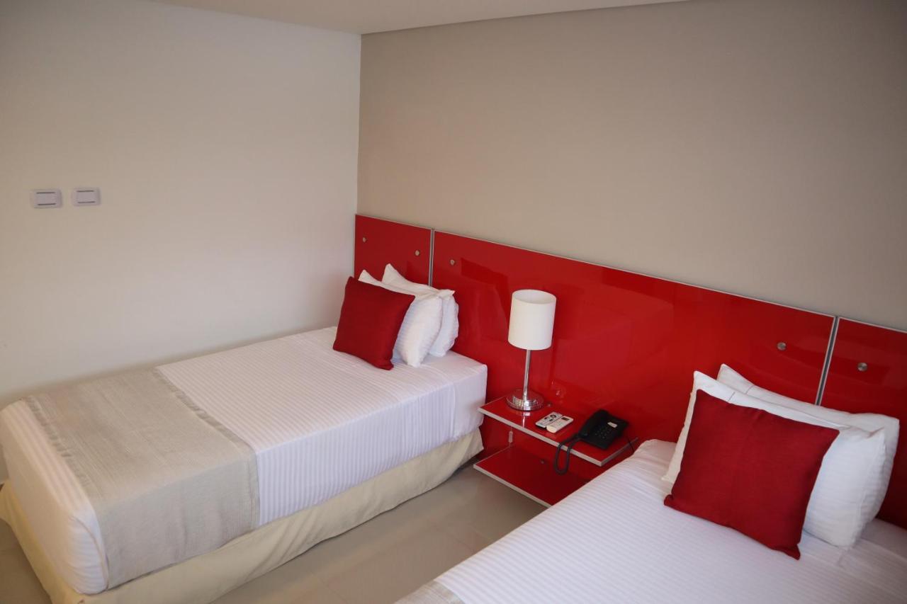 Hotel Blue 66 Калі Екстер'єр фото