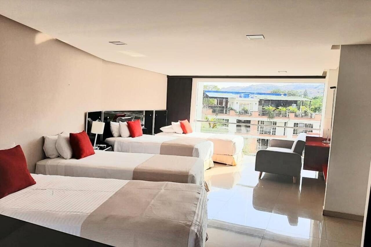 Hotel Blue 66 Калі Екстер'єр фото
