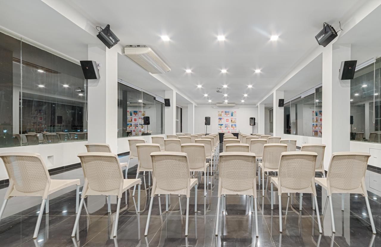 Hotel Blue 66 Калі Екстер'єр фото